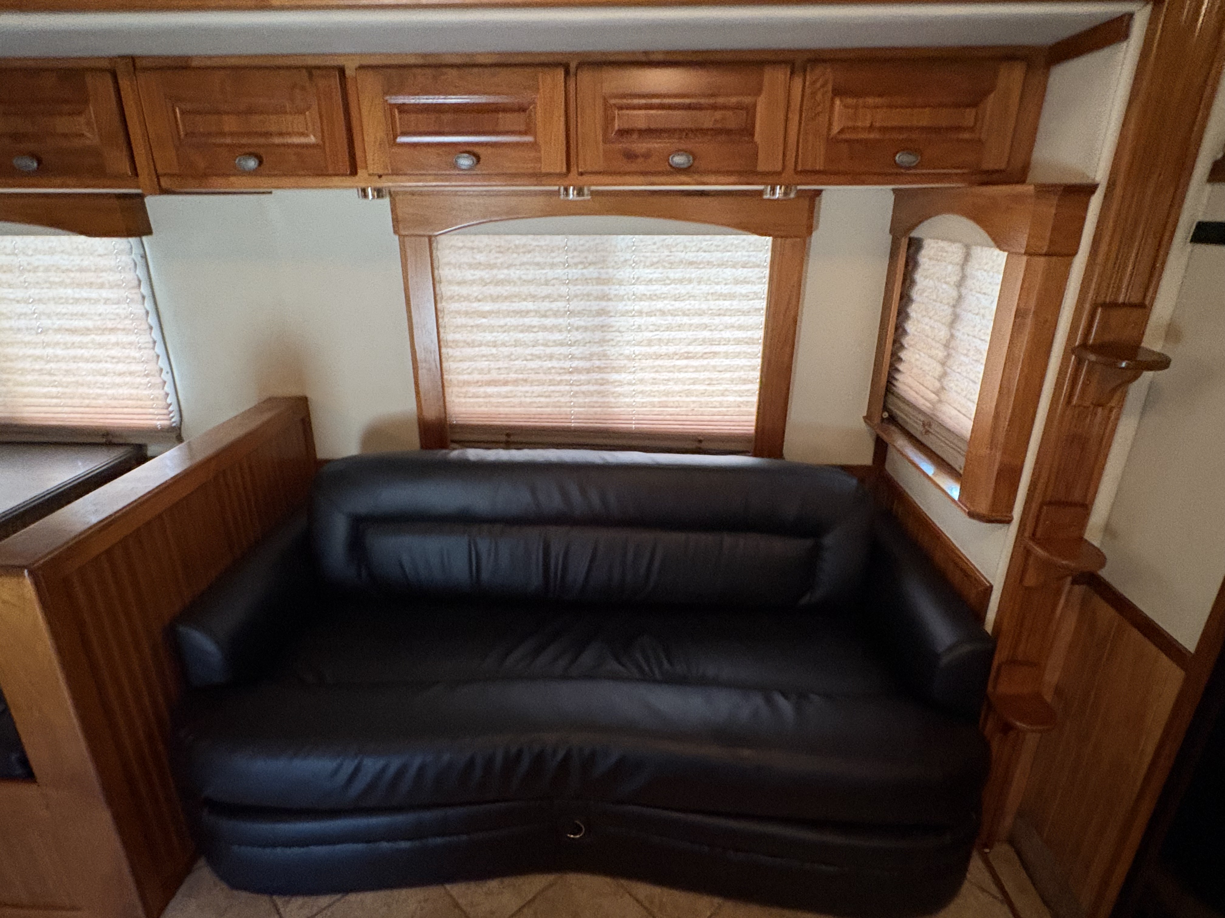 Used 2007 NRC 45' Motorcoach